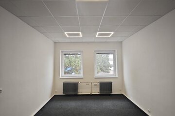 Kanceláře 20m² - foto #1